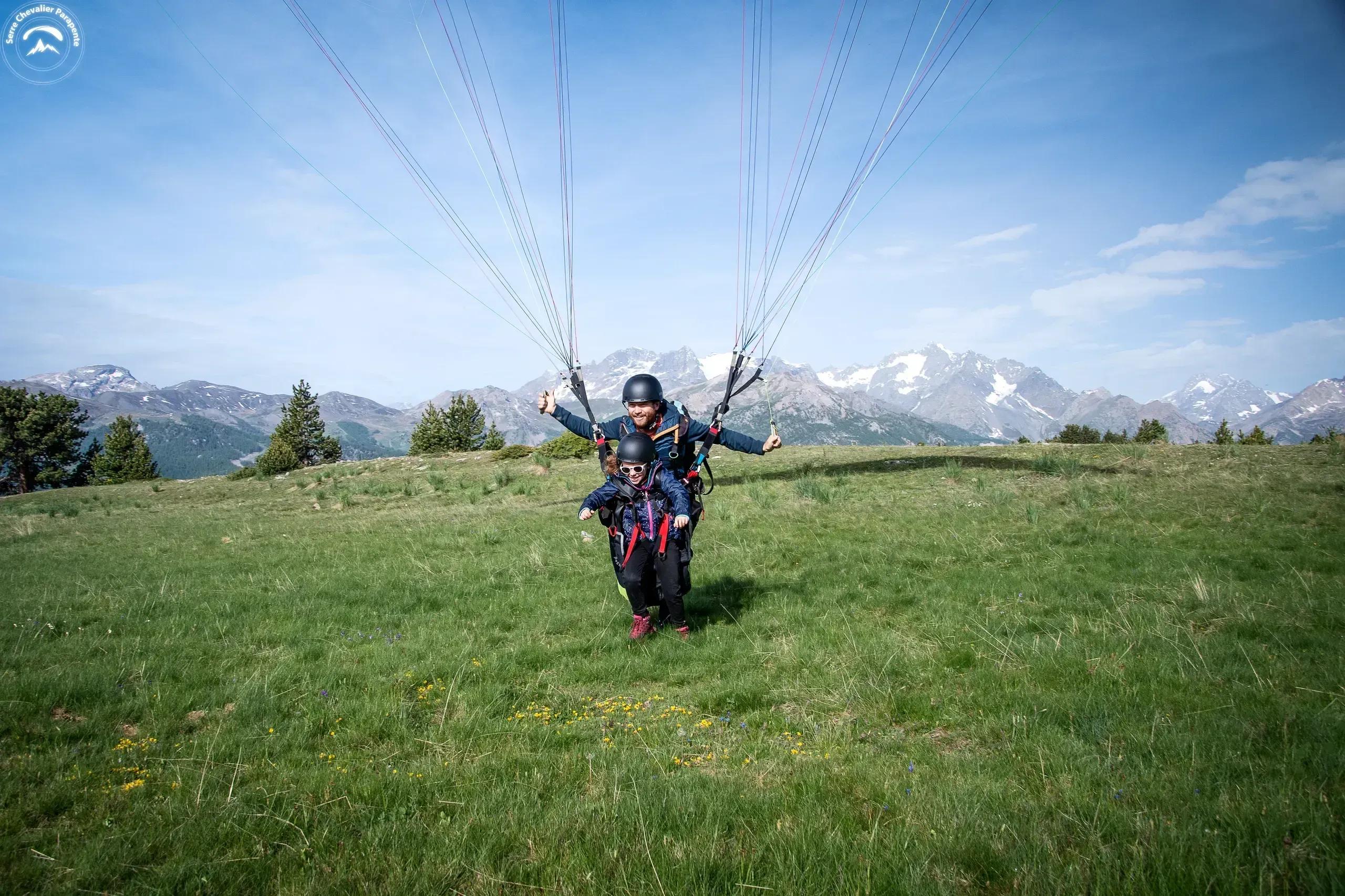 Photo d'un vol en parapente à Serre Chevalier