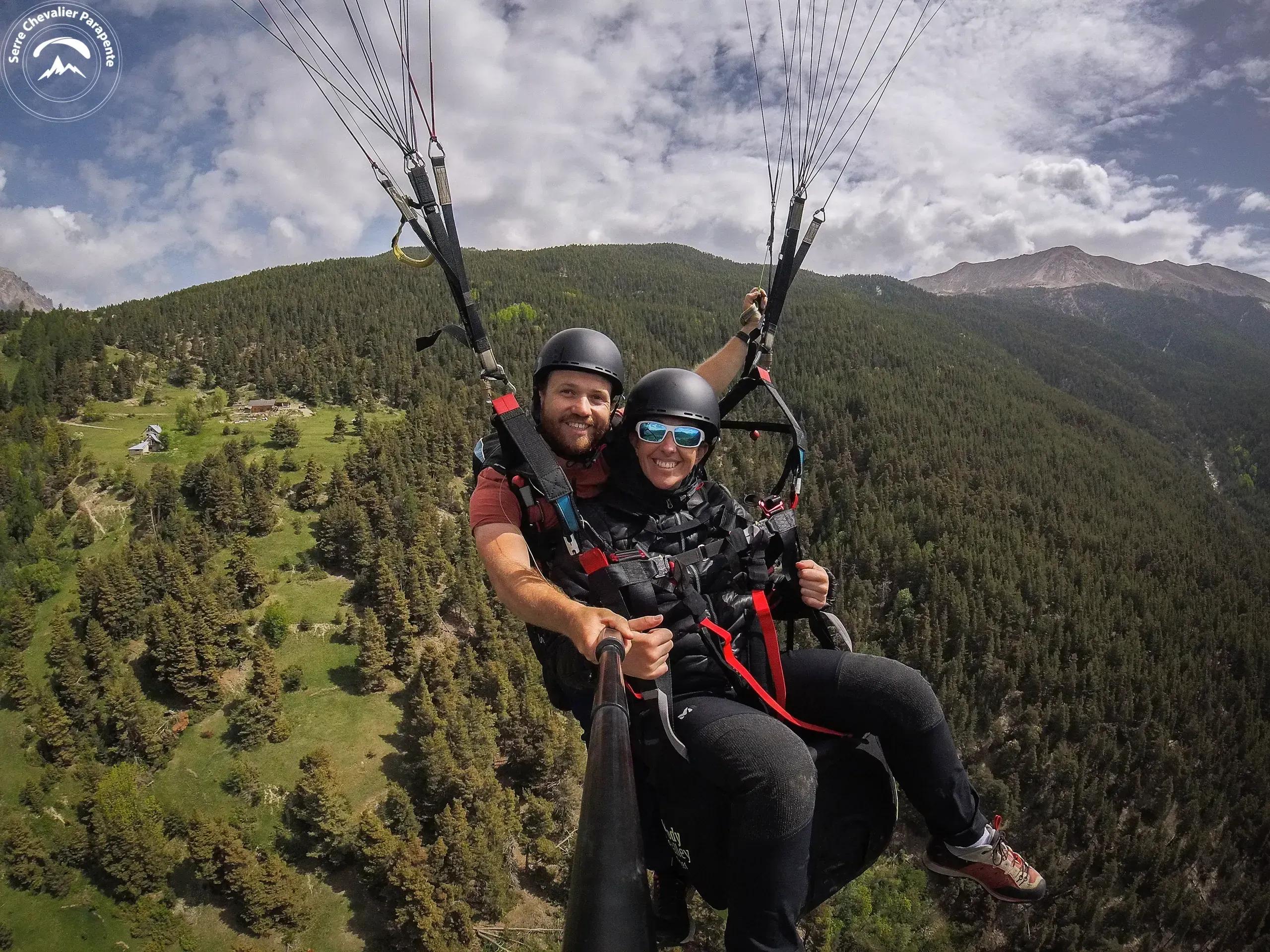 Photo d'un vol en parapente à Serre Chevalier